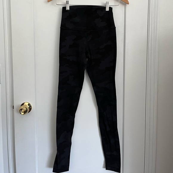 Lululemon Align Leggings - Picture 3 of 3